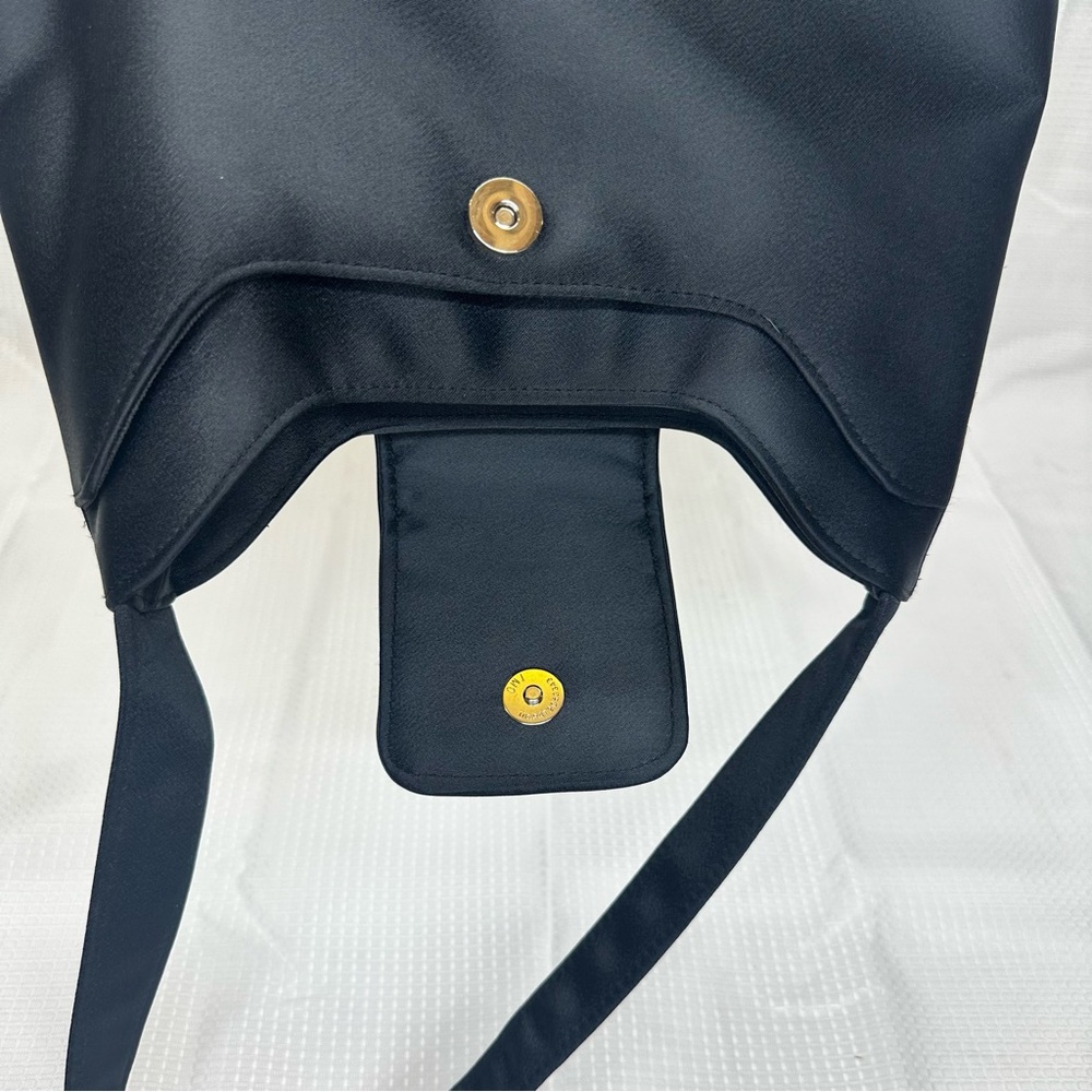 Adolfo Purse - Picture 8 of 11